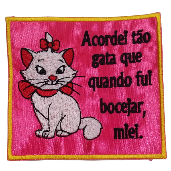 Acordei tão gata